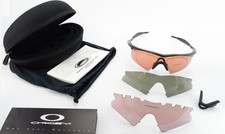 Lunettes de soleil OAKLEY M